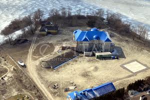 дом по адресу с. Вишенки, Лесі Українки, 1