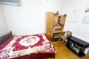 квартира за адресою Одеса, Владислава Бувалкіна вул. (Бочарова Генерала), 23