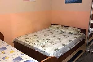 будинок за адресою Молодіжна вул., 73