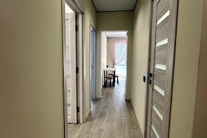 квартира за адресою Київська вул. (107-ї Кременецької Дивізії), 14б