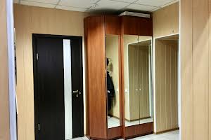 комерційна за адресою Степана Тельги, 65