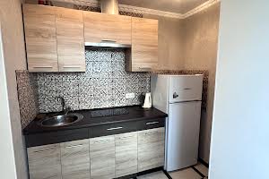 квартира за адресою Островського, 2