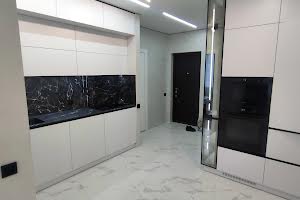 квартира за адресою Перлинна вул., 7