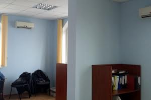 комерційна за адресою Гната Хоткевича вул. (Червоногвардійська), 10