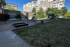 квартира за адресою вул. Лісогринівецька, 4