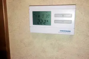 квартира за адресою Домбровського вул., 3б, к.4-7