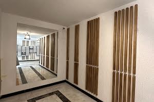 квартира за адресою Довженка вул., 4