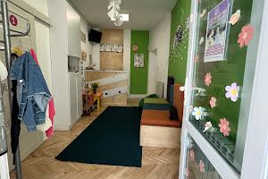 комерційна за адресою Переяславська вул., 19