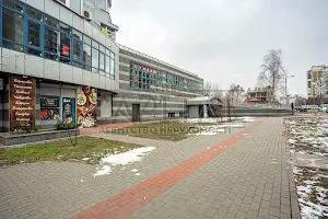 комерційна за адресою Миколи Ушакова вул., 1-Д