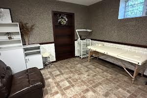 коммерческая по адресу Выговского ул. (Суворова), 9а