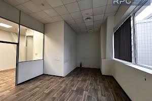 комерційна за адресою Володимирська вул., 101