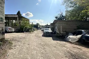 коммерческая по адресу Любомирська ул., 4а