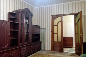 квартира за адресою Каштанова вул., 8-А