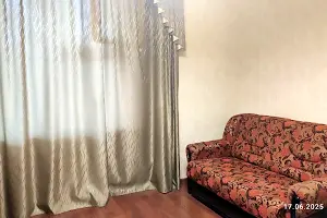 квартира за адресою Рятувальників вул., 20