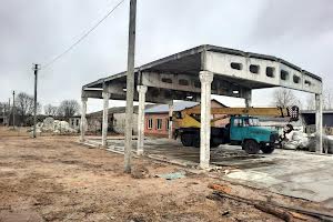 комерційна за адресою Чернігівська, 5