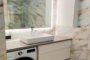 квартира за адресою Космічна вул., 5