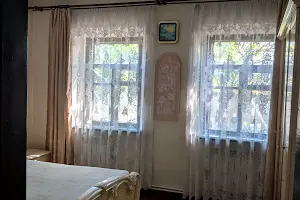 будинок за адресою Козака Мамая вул. (Юних Ленінців)