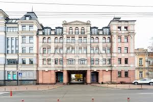 комерційна за адресою Спаська вул., 5