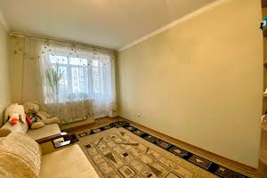 квартира за адресою Левка Лук'яненка вул. (Ватутіна), 20