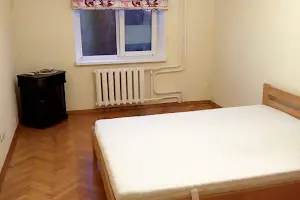 квартира за адресою Івана Миколайчука вул. (Серафимовича), 5/1