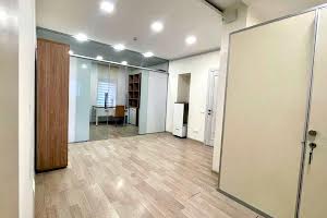 комерційна за адресою Печенізька вул., 16