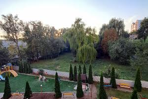 квартира за адресою Злуки просп., 5А