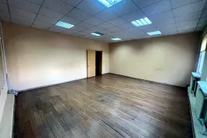 комерційна за адресою Володимира Мономаха вул. (Московська), 9