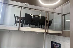 комерційна за адресою Зарічна вул., 6 к1