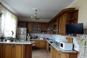 дом по адресу центральна