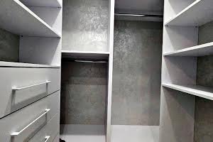 квартира за адресою Домбровського вул., 3в