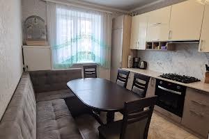 квартира за адресою Центральна вул. (Мічуріна), 2а