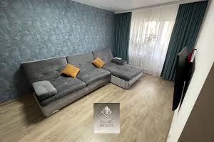 квартира за адресою Автозаводська вул., 6