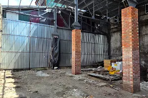 коммерческая по адресу Ударников ул., 27