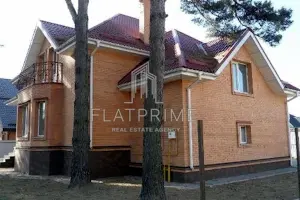 будинок за адресою Василя Симоненка вул.