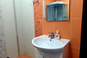 квартира за адресою Хотинська вул., 12