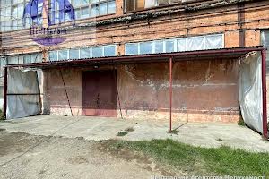комерційна за адресою Артема вул., 1