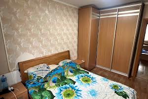квартира по адресу Героев Труда ул., 70