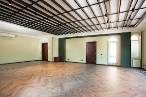 комерційна за адресою Деволанівський узвіз, 12