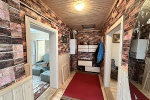 дом по адресу Лесі Українки