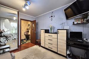 квартира за адресою Стельмаха вул., 11