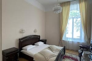 комерційна за адресою Одеса, Європейська пл. (Катерининська), 22