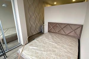 квартира за адресою Євгена Чикаленка вул., 80б