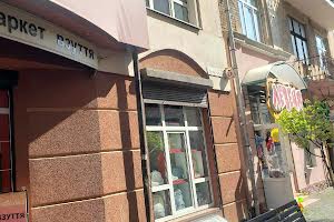 коммерческая по адресу вул.галицька, 8