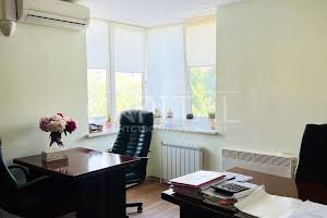 комерційна за адресою Панаса Мирного вул., 28-А