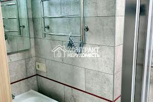 квартира за адресою Драгоманова, 8