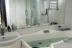 квартира по адресу Свободы просп., 10