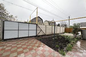 дом по адресу 1-а лінія