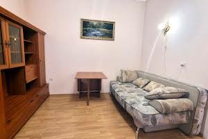 квартира за адресою Шептицького Андрія вул., 3