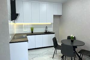 квартира за адресою Краснова вул., 3