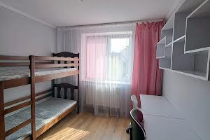 квартира за адресою Крайня, 1